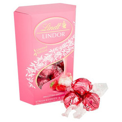 Продуктови Категории Шоколади Lindt Lindor бял шоколад с ягода и нежен млечен крем  200гр.